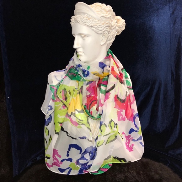 COLLECTION 18 Floral scarf spring! - Picture 4 of 4